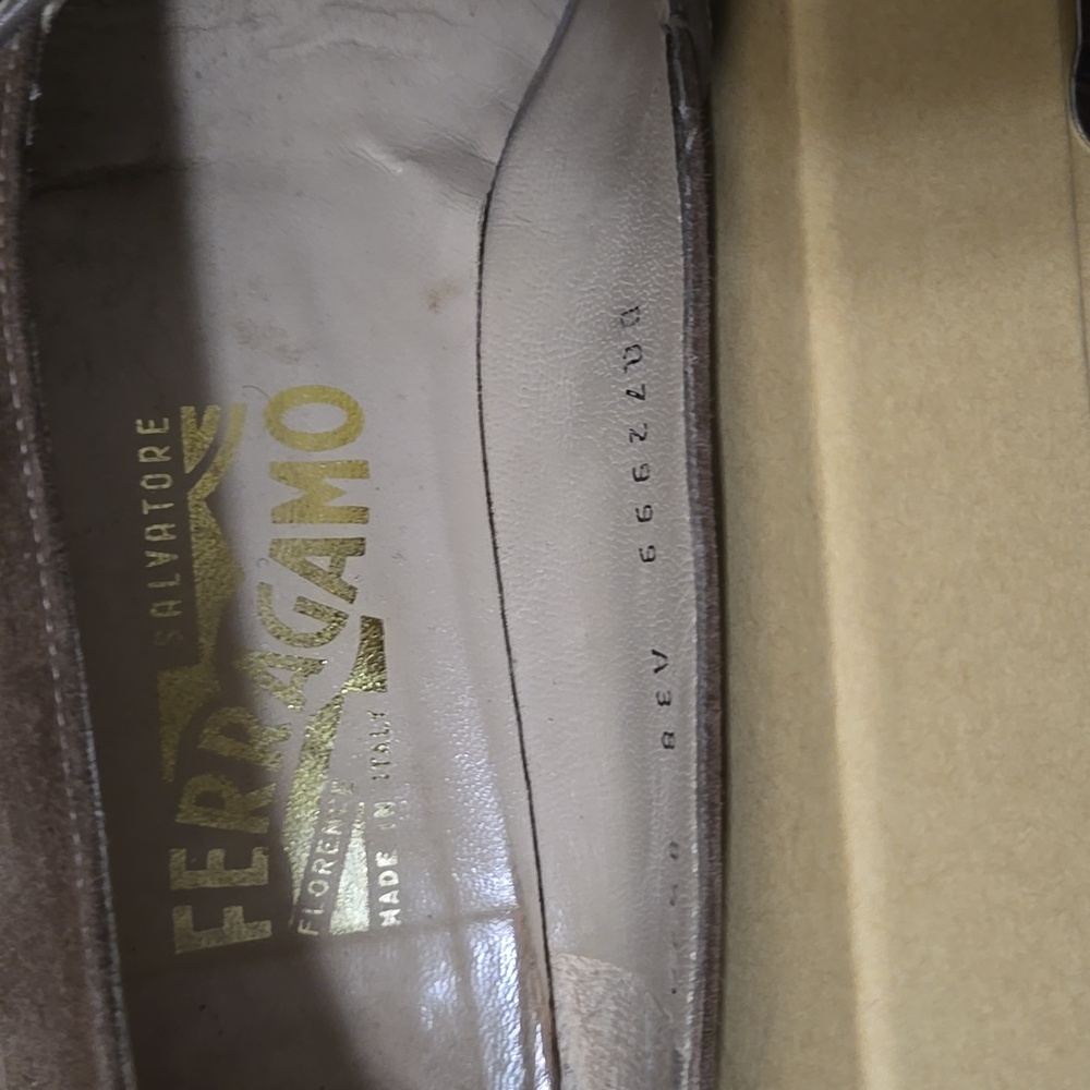 Vintage Salvatore Ferragamo Quilted Brown Suede Heels Size 8.5 - Picture 3 of 12
